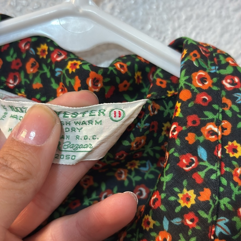 VTG Sears JR floral button down - Picture 5 of 6